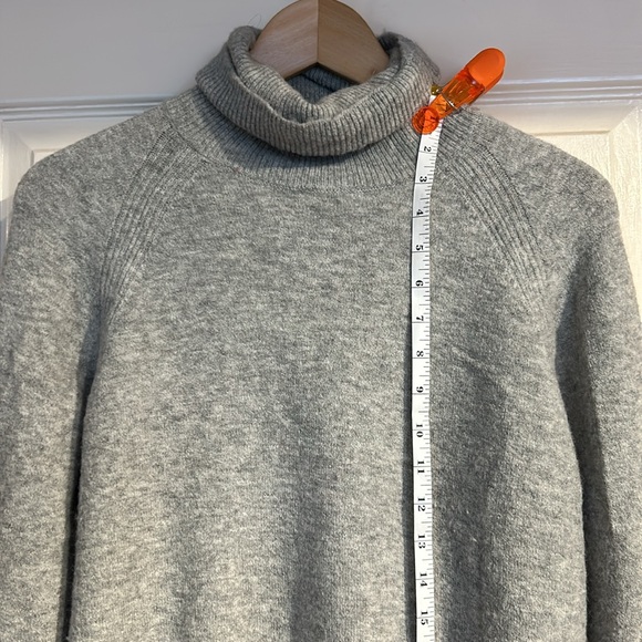 J. Crew Merino Wool and Alpaca Turtleneck Sweater - Picture 9 of 10